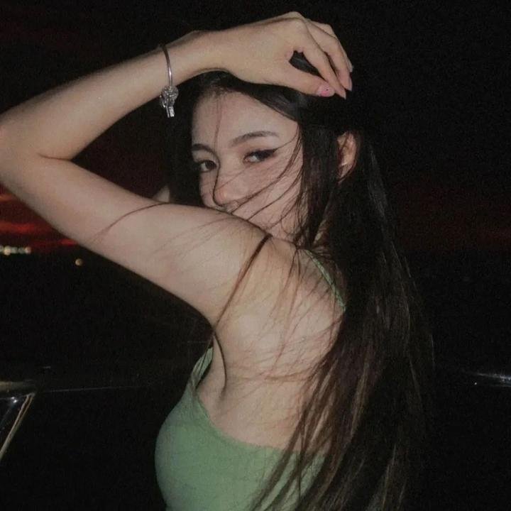 伯爵夫人的耳环