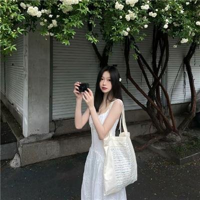 青蓝写生
